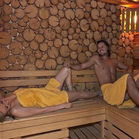 מלון Stefanik מיאבה