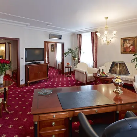 Hotel Stefanik 4*