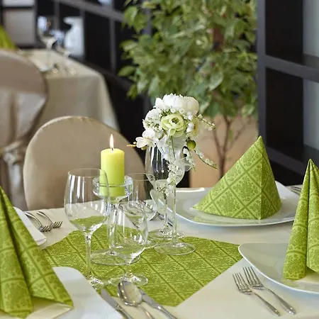 מלון Stefanik מיאבה